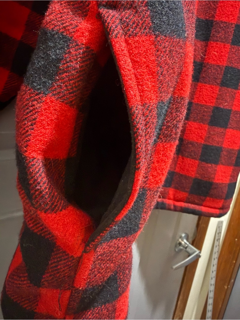 Vintage Woolrich (Men’s XXL) Red and Black Buffalo Plaid Wool Coat-excellent! - Picture 8 of 11